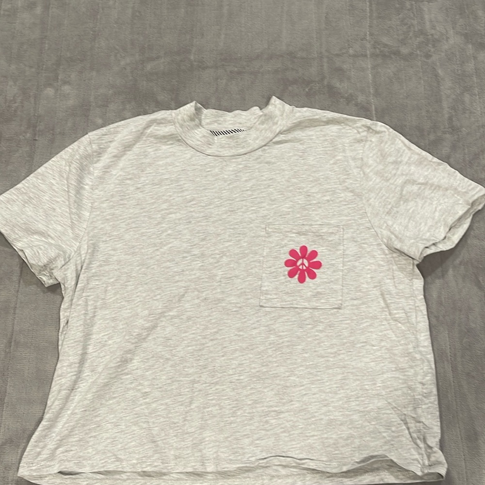 Volcom crop top. Women’s large
